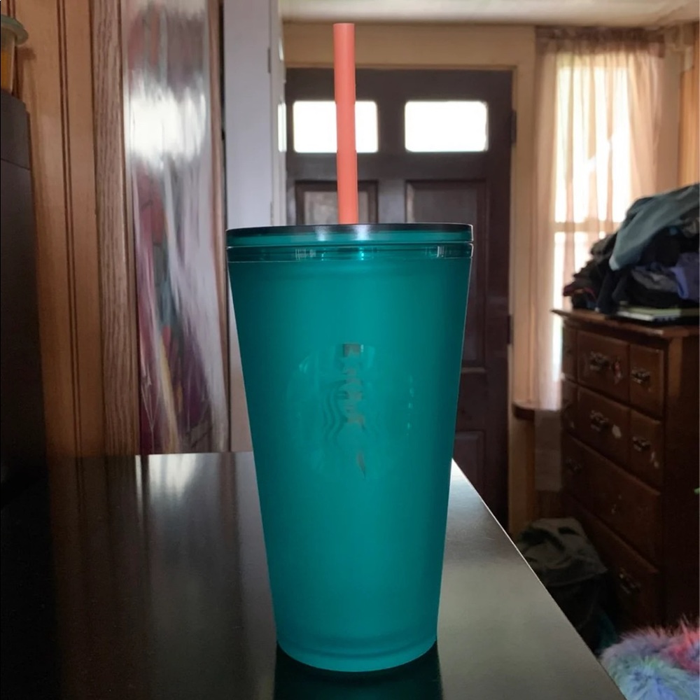 Starbucks grande tumbler